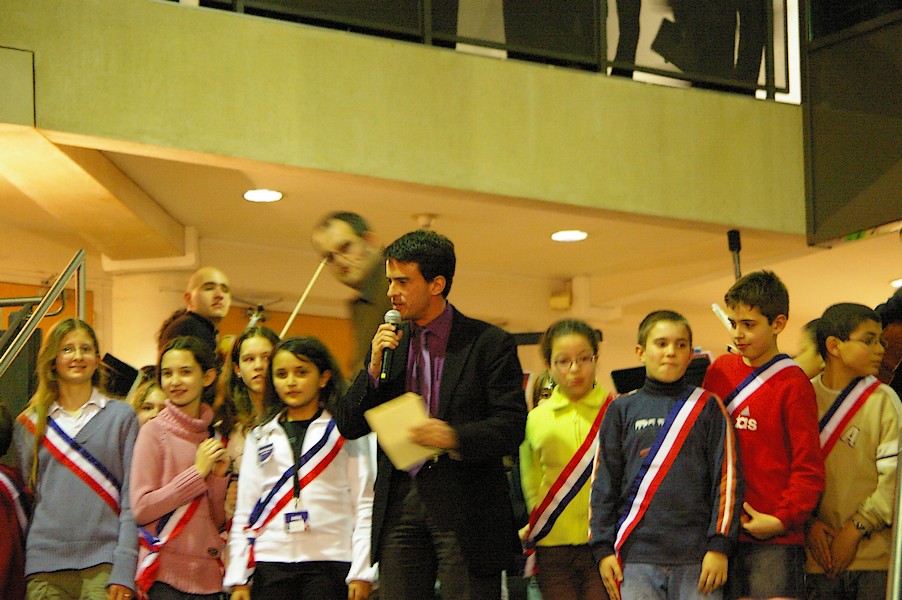Discours du Maire Manuel Valls: Discours du Maire Manuel Valls 001
